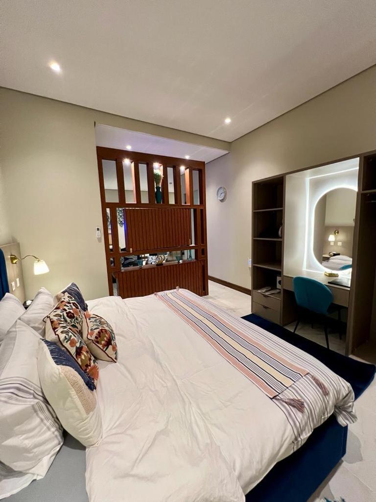Elite Apartment *